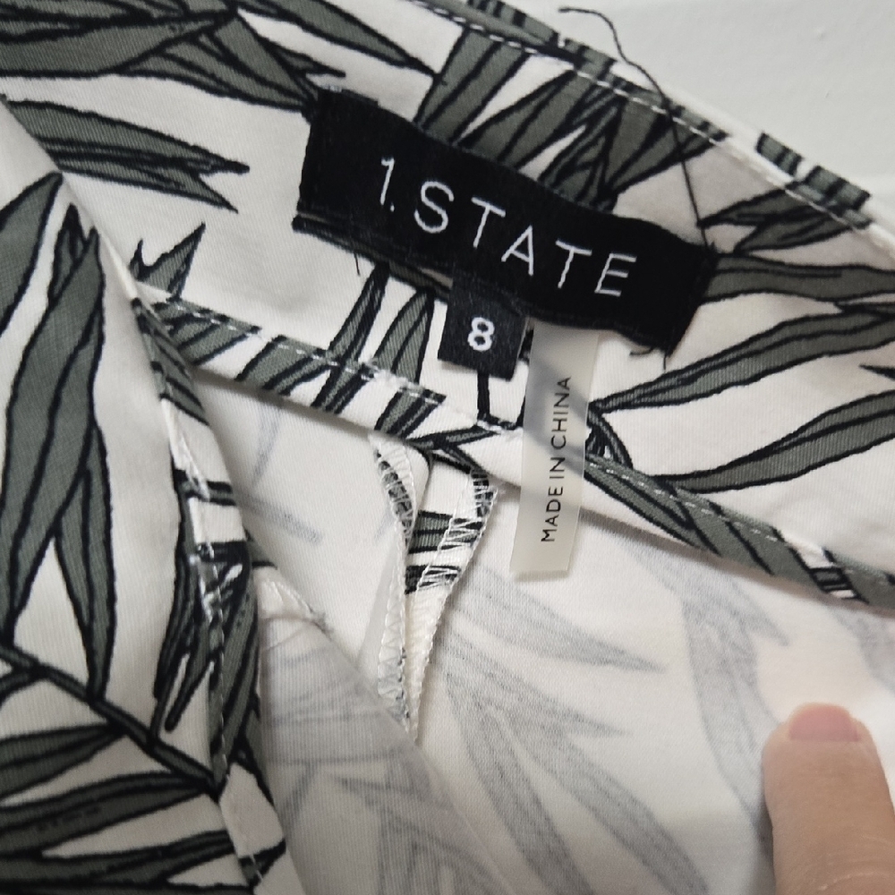 1. State Monochrome Leaf Pattern Top
